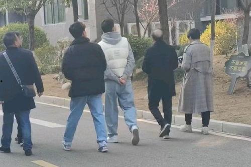 世界最新吃瓜热门事件,揭秘最新“吃瓜”事件背后的真相与争议