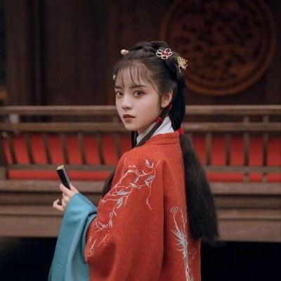 汉服明星网红是谁,揭秘当红明星网红的汉服魅力