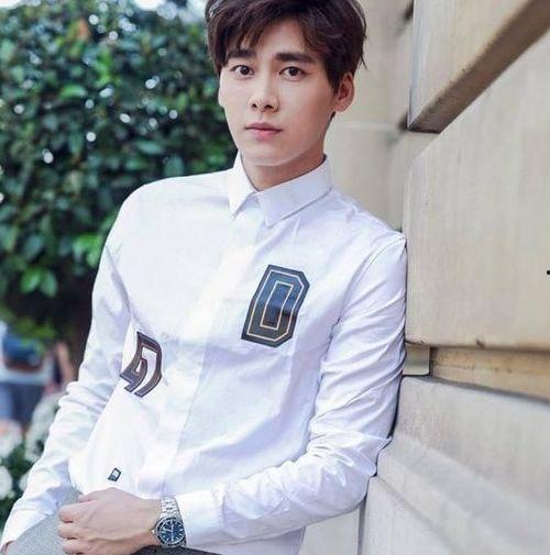 明星网红家里的玩具,童趣盎然，揭秘明星童年回忆