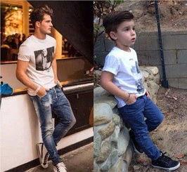 dy热门瓜帅小伙与大妈,温情瞬间引网友热议