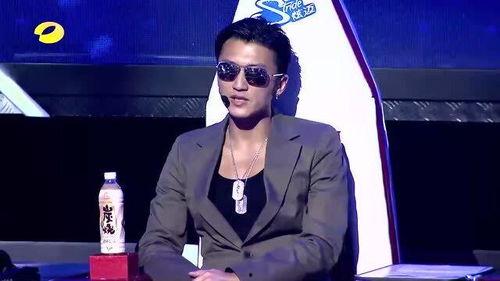 李宇春今日吃瓜视频播放,春春的“瓜”真香！