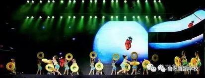 当下舞蹈热门话题,揭秘当下舞蹈界的热门话题与趋势